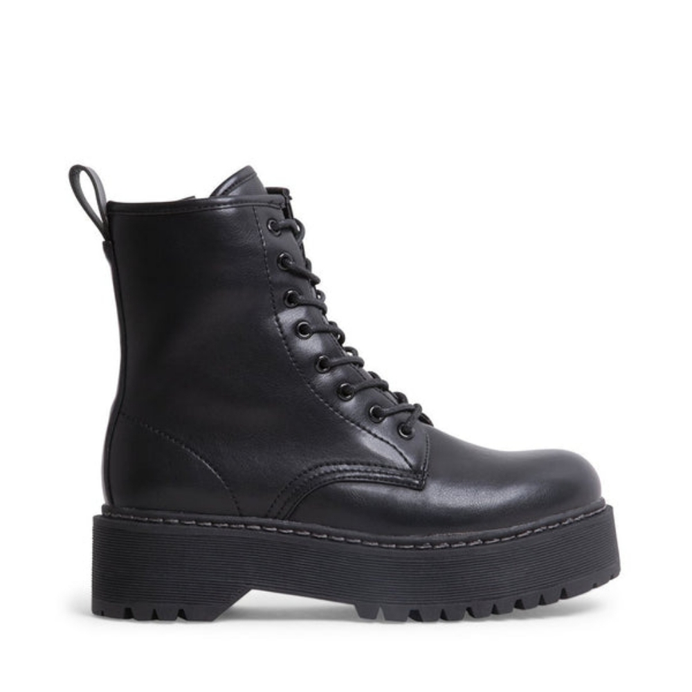 Black Steve Madden (Betty) Boots